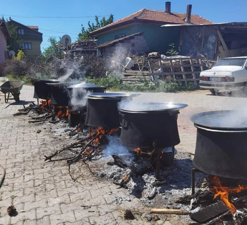 Oğuz Boyu Türkleri’nin geleneği Çal’da devam ettirildi
