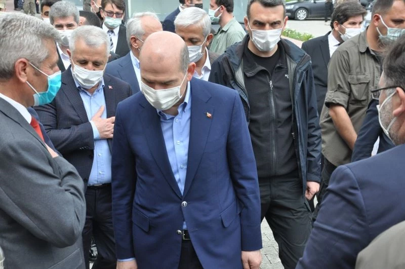 Bakan Soylu: “Teröristlerin inlerine girdik”
