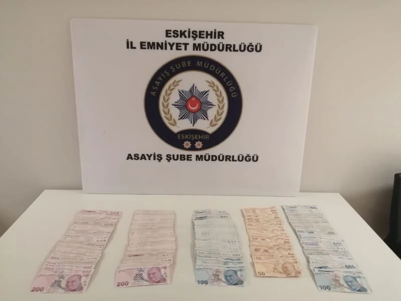 Eskişehir’de dolandırdı, polisin titiz takibi sonucu aynı gün Ankara’da yakalandı
