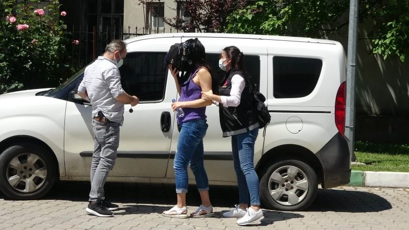 Evinde uyuşturucu ele geçen kadına elektronik kelepçeli ev hapsi
