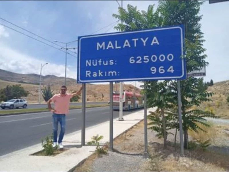 Anadolu Efesli Simon, Malatya’nın tarihi yerlerini gezdi
