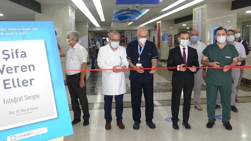 Diyarbakır Özel Bower Hastanesinden ‘Şifa veren eller’ fotoğraf sergisi
