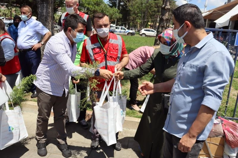 Su tasarrufu farkındalığı İzmit’in tamamına yayılıyor
