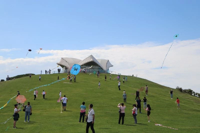 Samsun’da uçurtmalar gökyüzünü şenlendirdi
