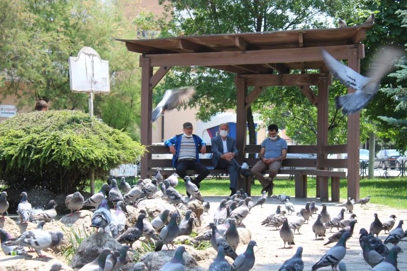 Eskişehir halkı kısıtlamaya uymadı
