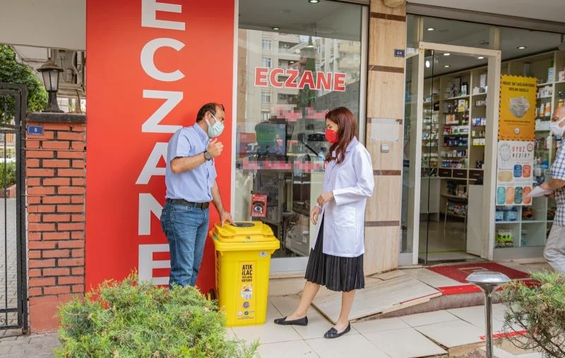 Adana’da atık ilaçlar toplanıyor
