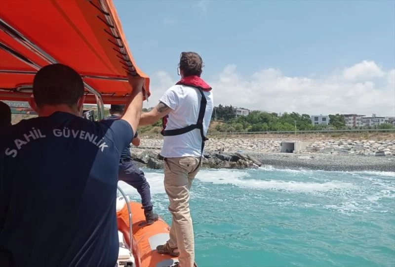 Hatay sahil şeridinde görülen sıvının ilk belirlemelere göre müsilaj olmadığı bildirildi