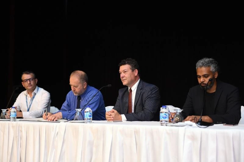 Mültecilerin sorunları masaya yatırıldı
