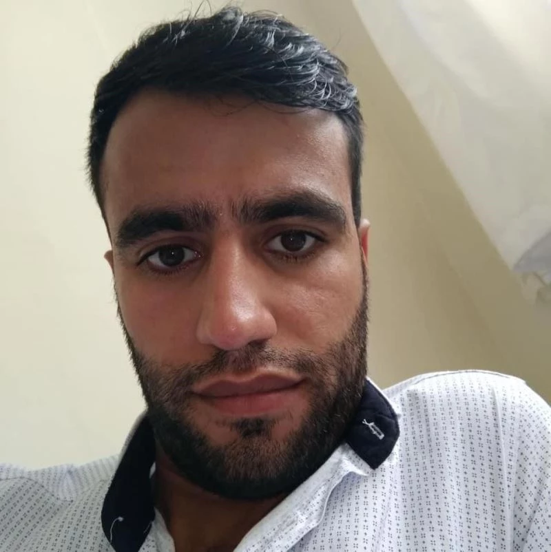 (Özel) İstanbul’da akılalmaz kaza: Kendi kullandığı minibüsün altında kalarak hayatını kaybetti
