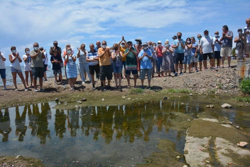 Dikili’de mandıra kirliliği isyanı
