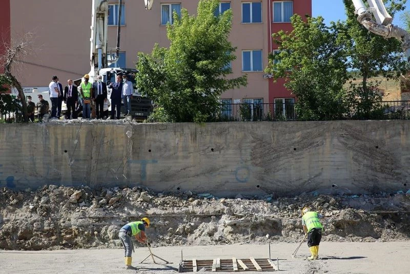 Gökçedere’de 12 derslikli ilkokulun yapımına başlandı
