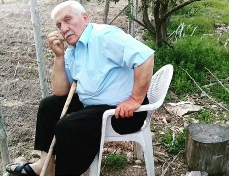 Hareket eden traktörü durdurmak isterken hayatını kaybetti
