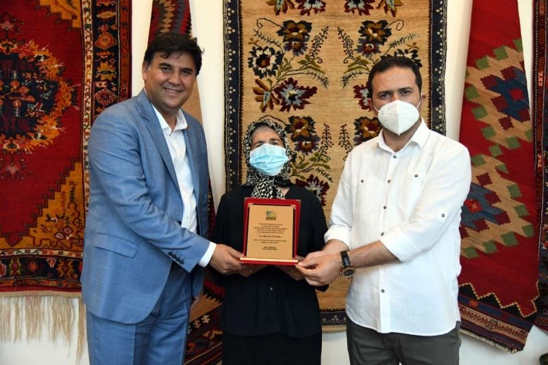 Kaya Halısı Dokuma Atölyesi hizmete açıldı
