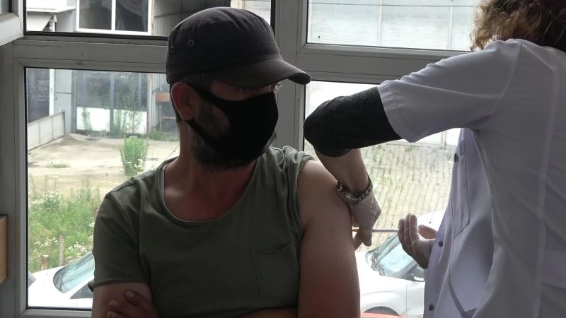 Rize’de sanayi esnafı bugün aşılarını olmaya başladı
