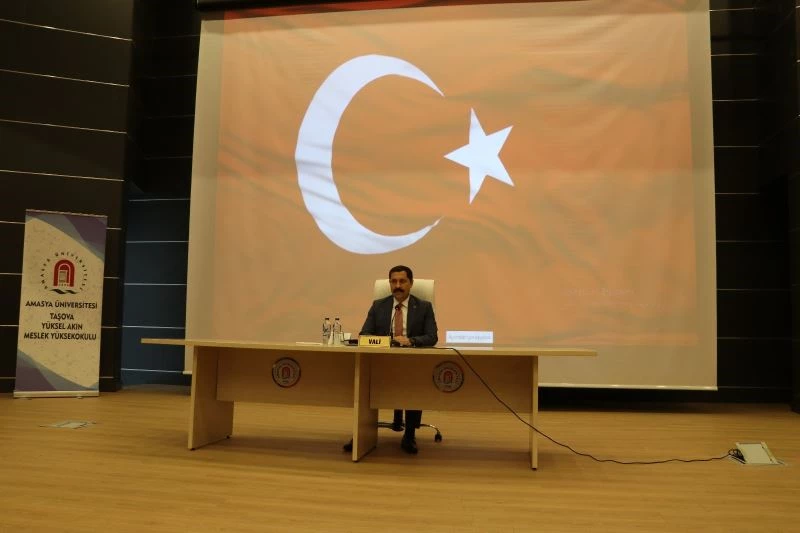 Vali Masatlı: “Sorunlarla yüz yüze gelip, çözüm önerileri üretiyoruz”
