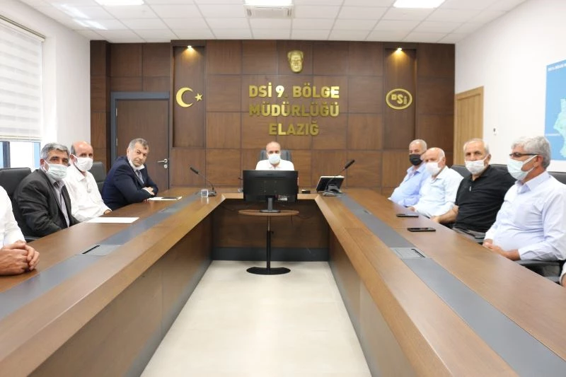 Muhtarlar, gölet ve sulama projesi taleplerini DSİ’ye ilettiler
