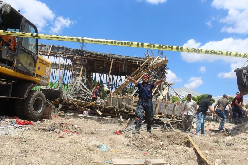 Başkent’te inşaattaki göçükte oğlu öldü, baba yaralandı
