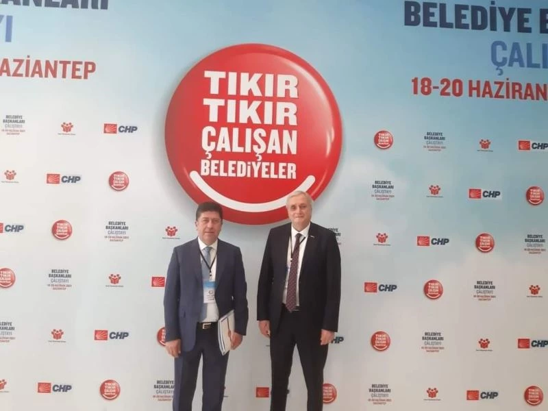 Başkan Bakkalcıoğlu Gaziantep’te düzenlenen belediye başkanları çalıştayına katıldı
