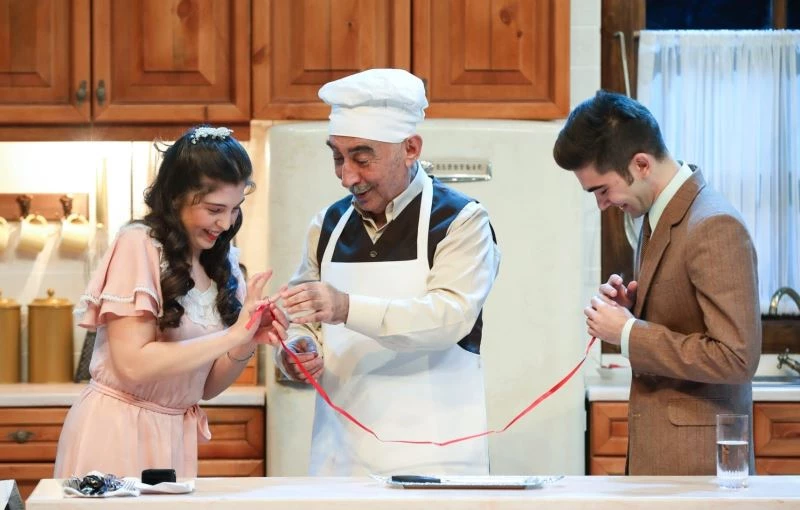 Antalya Açıkhava Tiyatrosu ünlüleri ağırlayacak
