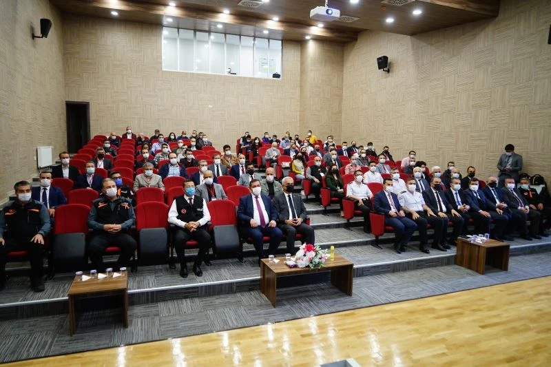 Şehirlerin afet riskine çözüm olacak çalıştay başladı
