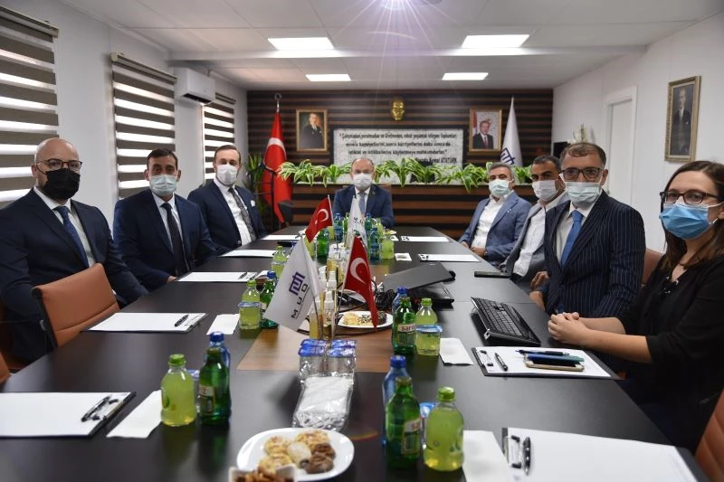 Vali Karadeniz’den yoğun tempo
