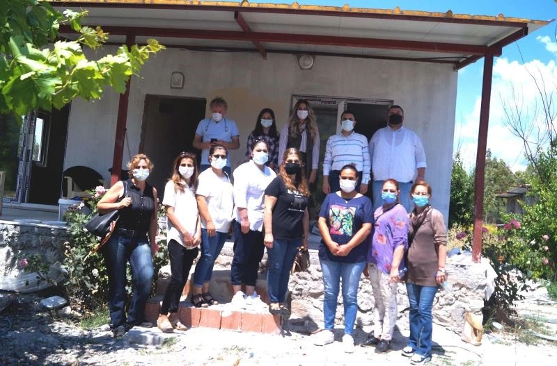 Evleri yangında kül olmuştu, yeni evlerine kavuşmaya az kaldı
