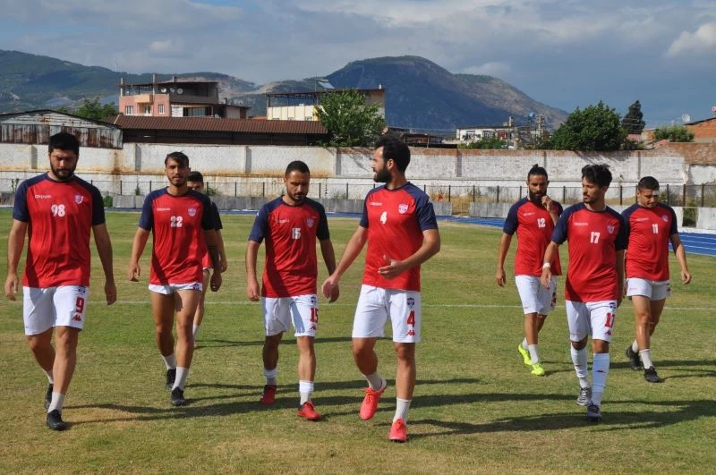 Sökespor: 3 - Kuşadası Gençlikspor: 2
