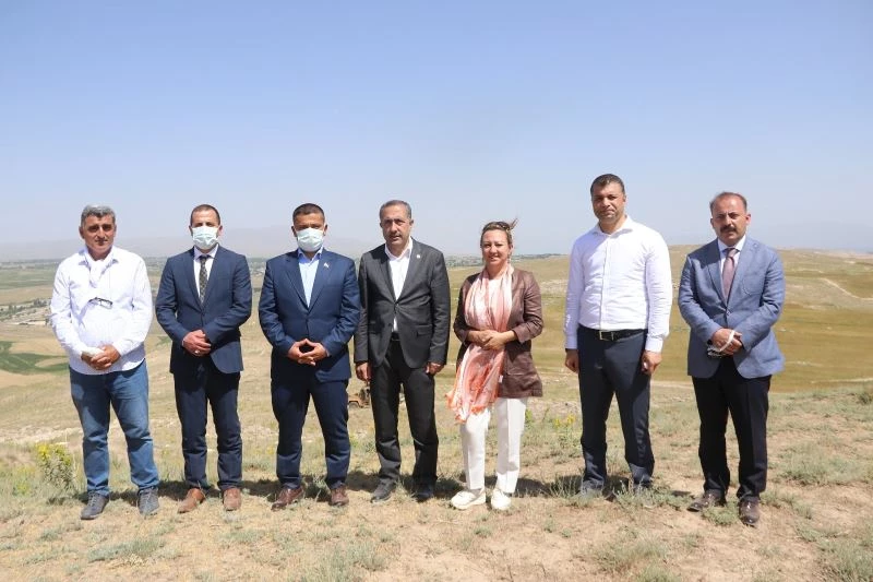 2 bin 600 yıllık ızgara planlı Zernaki Tepe’de arkeolojik çalışmalar başlayacak
