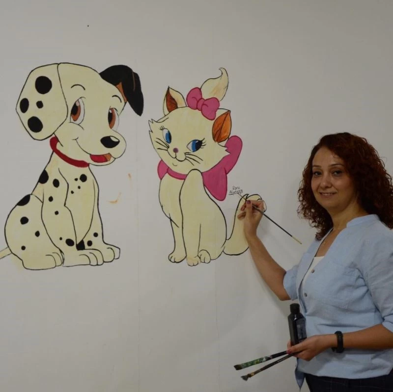 Çocuklar hastane korkusunu resimlerle aşacak
