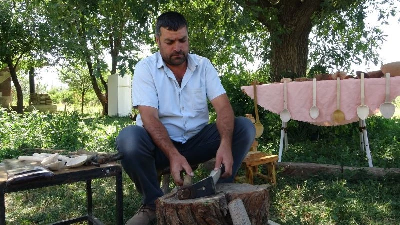 Dededen kalma şimşir kaşık geleneğini torunu sürdürüyor
