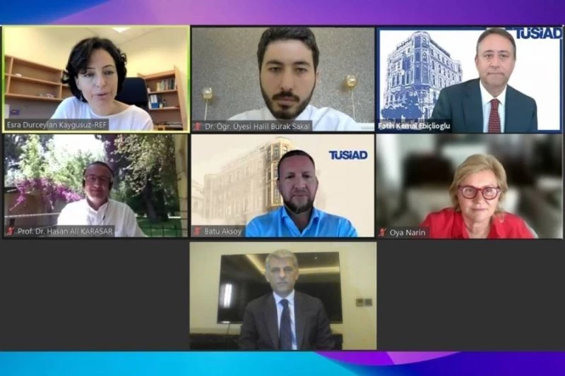 KÜN Rektörü Karasar rekabet forumu etkinliklerine katıldı
