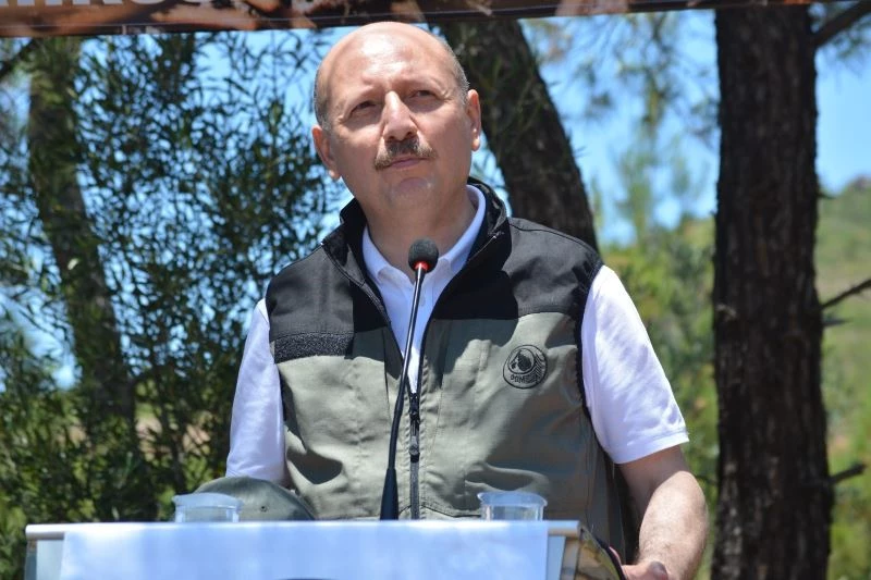 AK Partili Çelik: “Ayvalıklılar bizlere özür ve teşekkür borçlu”
