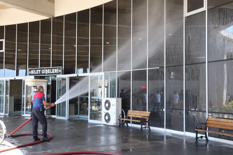 Düzce otogarında 1 Temmuz temizliği
