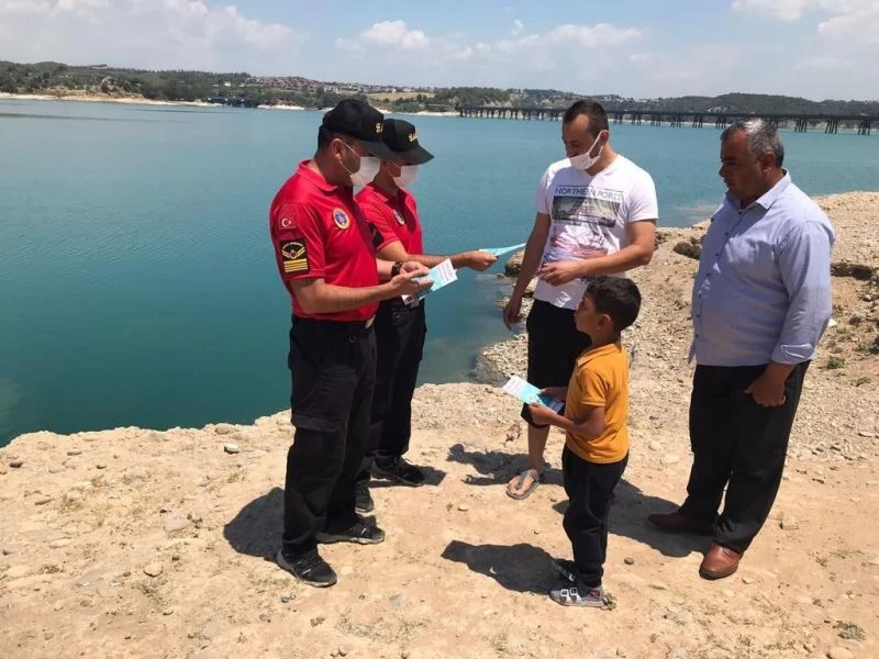 Jandarma suda boğulmalara karşı uyardı

