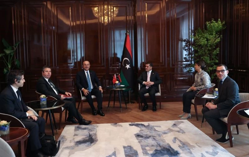 Bakan Çavuşoğlu, Libya Başbakanı Dibeybe ile görüştü
