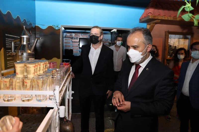 Bizim Mahallede maziye nostaljik yolculuk
