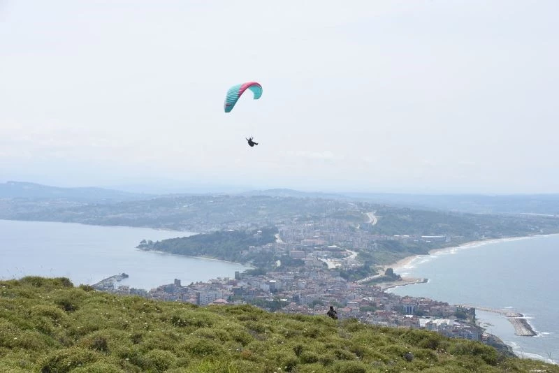 Sinop mutluluktan uçuyor
