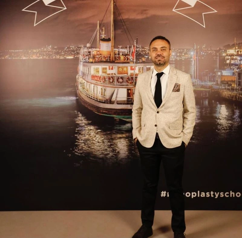 Burun ameliyatından bir hafta öncesi ağrı kesici kullanmak ve bitki çayı tüketmek sakıncalı
