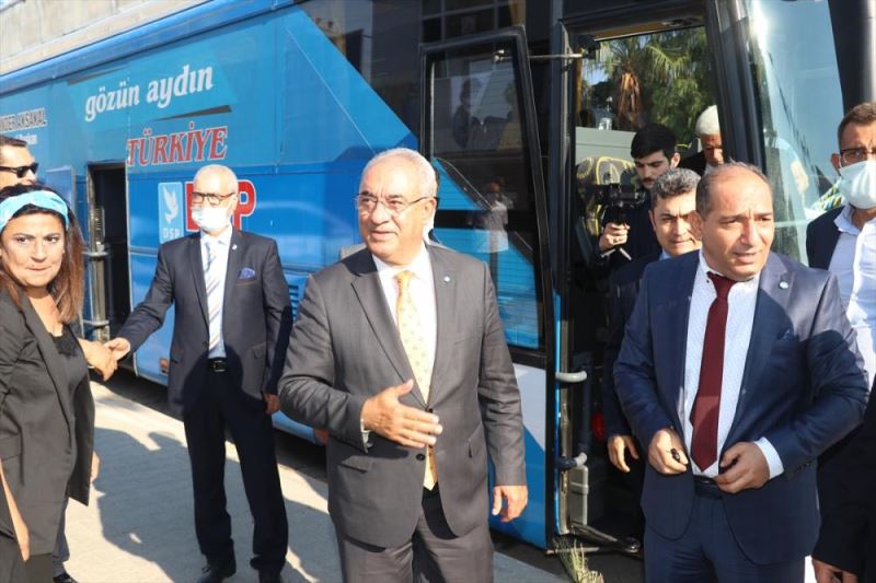 DSP Genel Başkanı Aksakal, partisinin Adana İl Başkanlığının açılışına katıldı