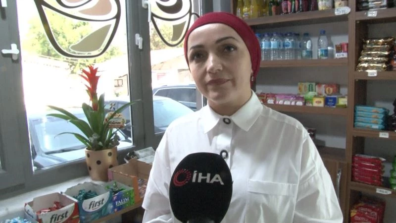 Senede bir soydukları kafede güvenlik kamerasına yakalandılar
