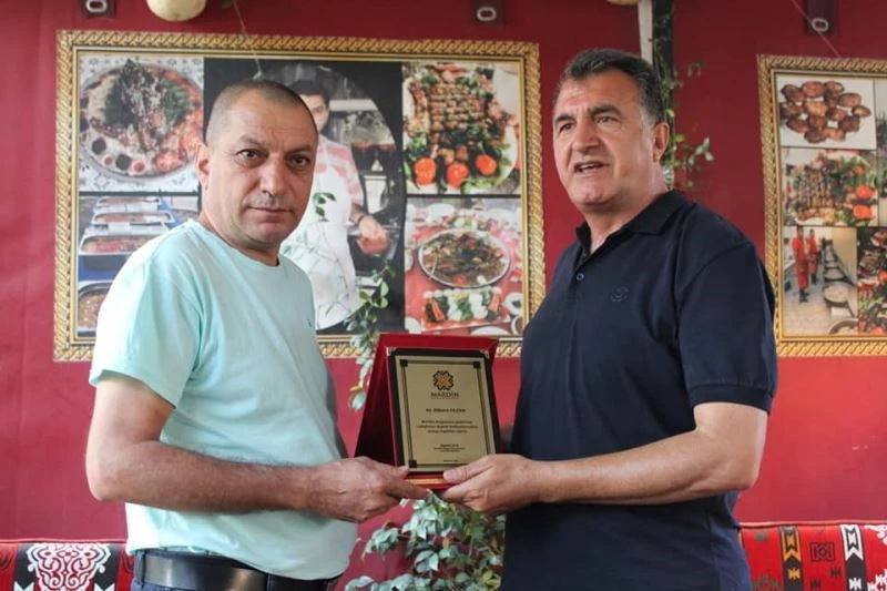 Kızıltepe’nin tanınan ustasına ‘bulgur’ plaketi
