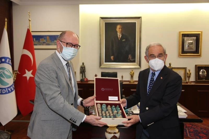 Rektör Erdal’dan Başkan Büyükerşen’e iade-i ziyaret
