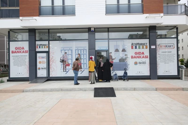 AtaMarket Gıda Bankası 516 yararlanıcıya ulaştı
