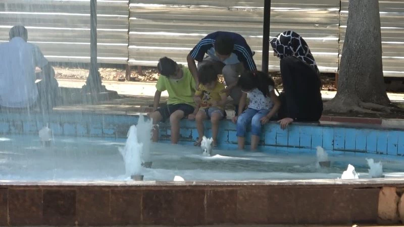 Sıcak hava vatandaşları bunalttı
