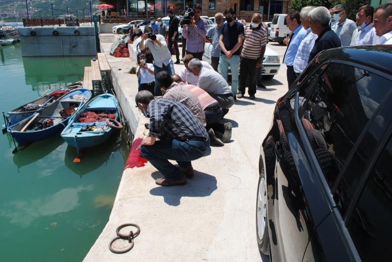 Eğirdir Gölü’nde kerevit sezonu dualarla başladı
