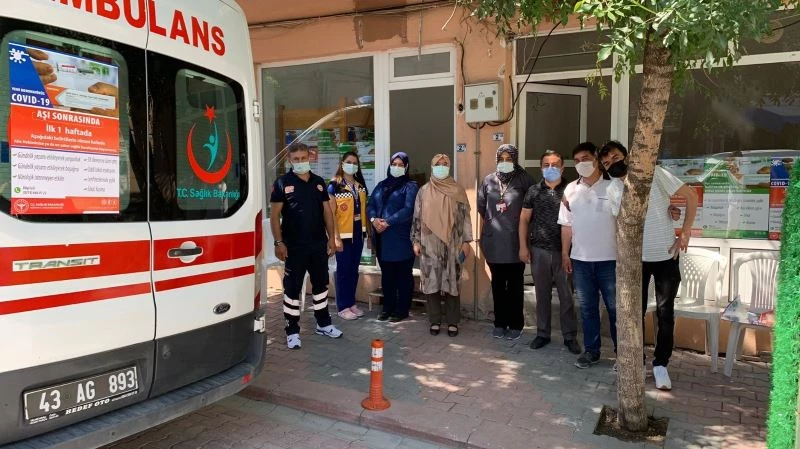 Emet ilçe merkezinde randevusuz aşı
