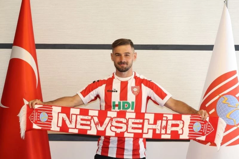 Nevşehir Belediyespor’da Hüseyin Civelek yuvaya döndü

