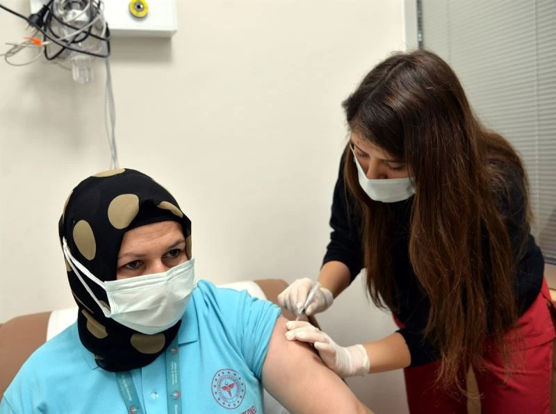 Bilecik’te hızlı aşılanma ile vaka sayıları düşüyor
