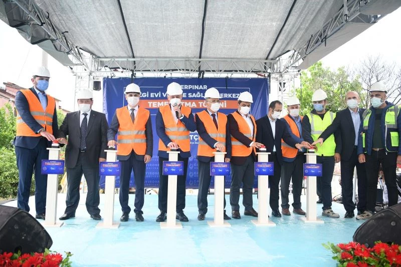 Şekerpınar Bilgi Evi ve Aile Sağlığı Merkezi’nin temeli atıldı
