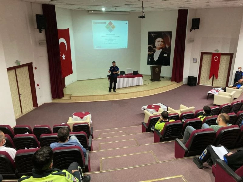 Sinop AFAD’dan Emniyet’e Afet Farkındalık ve KBRN eğitimi
